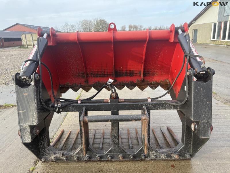 RIMACH 200-HD block cutter with Manitou hitch 5