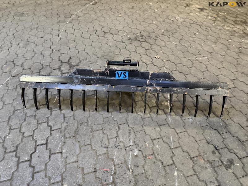 Rake with Hydrema hitch 2