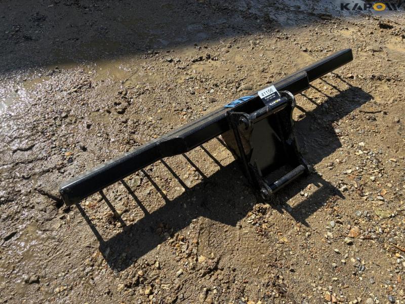 Rake with S40 hitch 6