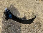 Root saw/Grub tooth s30/150 hitch 3