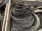 Pipe gaskets and sealing strips 33