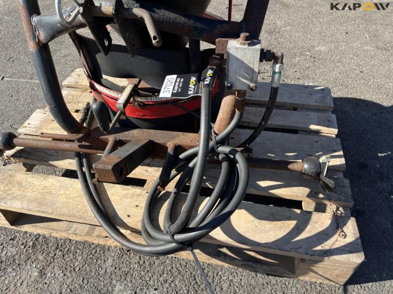 Rondini salt spreader 9