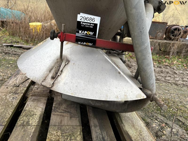 Rondini SP 500 salt spreader galvanized 15