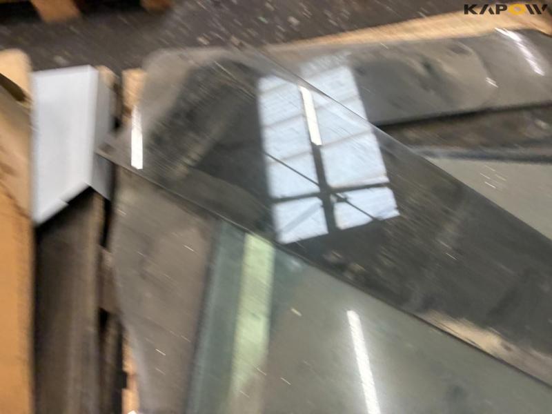 Window glass for machines 54