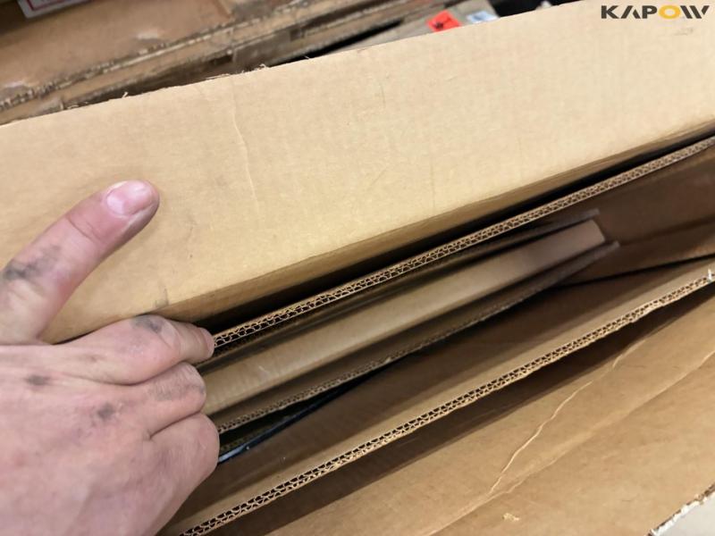 Window glass for machines 68
