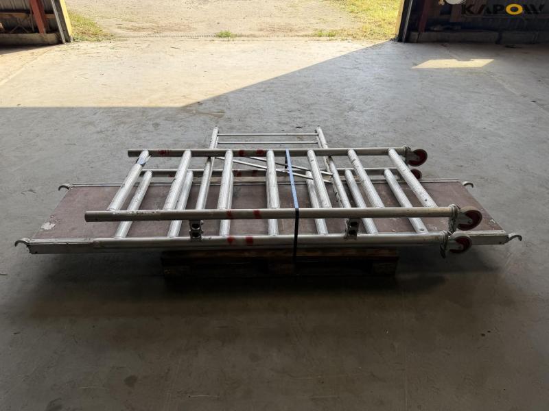 Mobile scaffolding 2