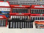 Rolling wall with tools 15