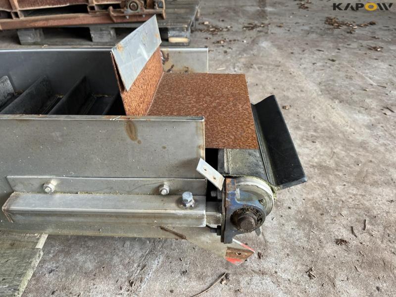 Stainless conveyor belt 11