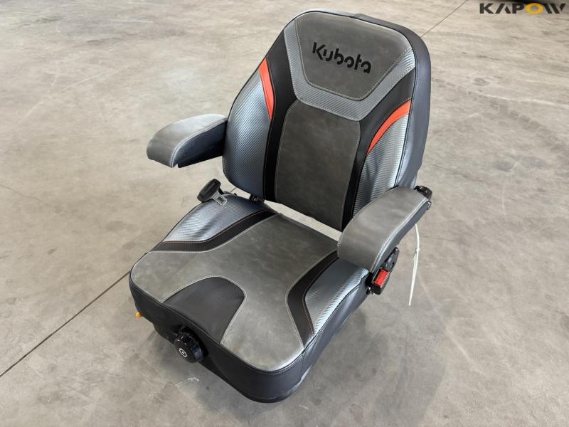 Seat with armrests - new 1