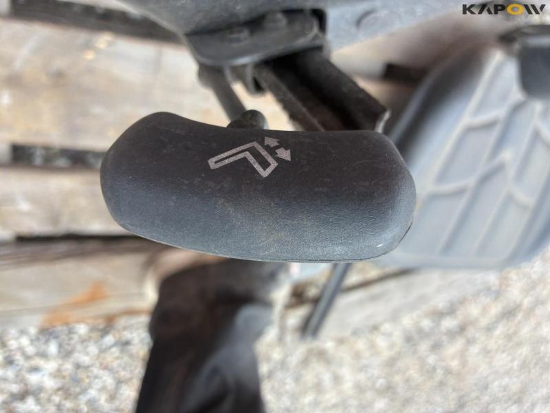 Seats - 2 pcs. 9