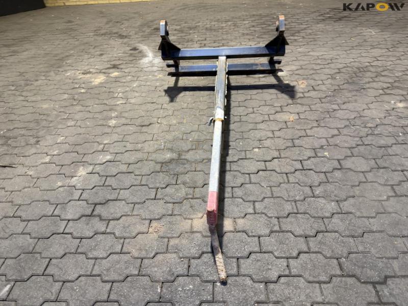 Sack lifter with Volvo hitch 2