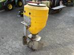 Salt spreader 1