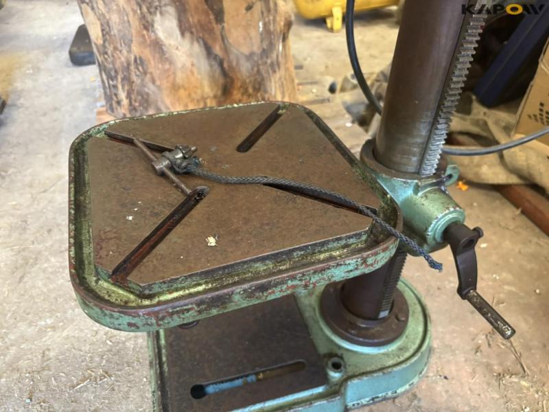 Samson 14S pillar drill 7