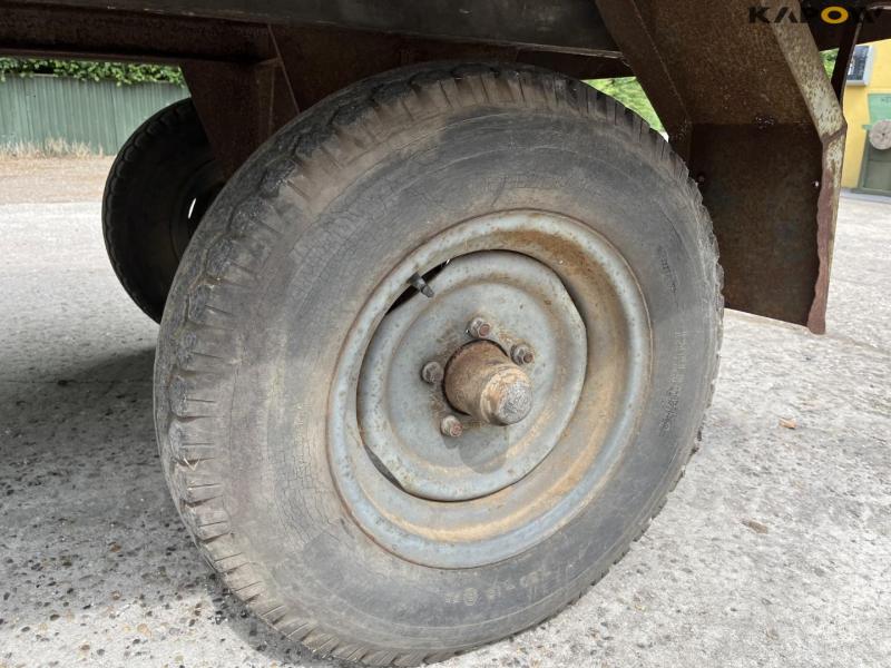 Samson 4-wheeled cart 9