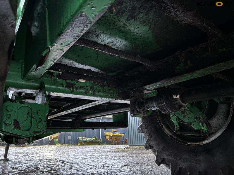 Samson Flex 16 fertilizer spreader 30