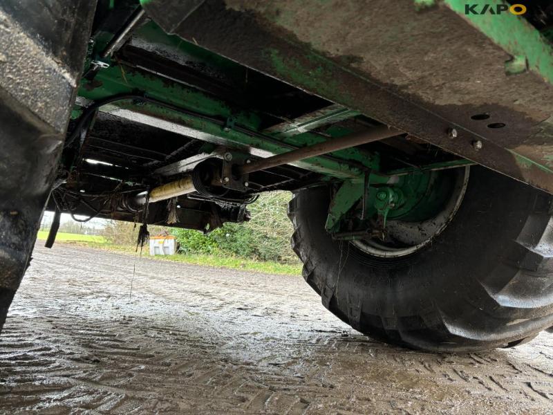 Samson Flex 16 fertilizer spreader 18