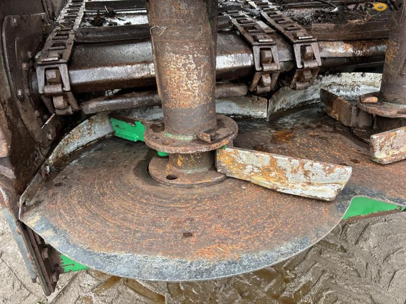 Samson Flex 16 fertilizer spreader 31