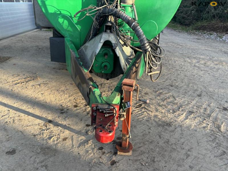 Samson PG25 slurry tanker 9