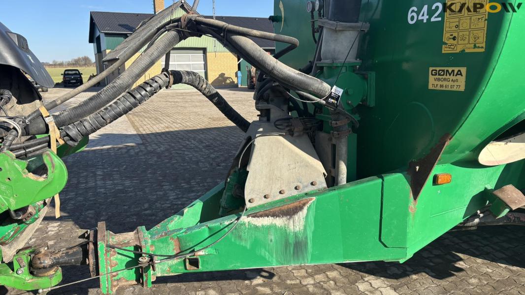 Samson PG25 with crane and tow hoses 24 meters 12