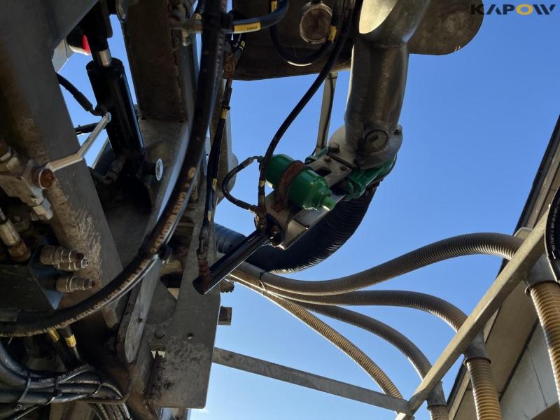 Samson SBX hose boom with 30 meter anti-drip model 16