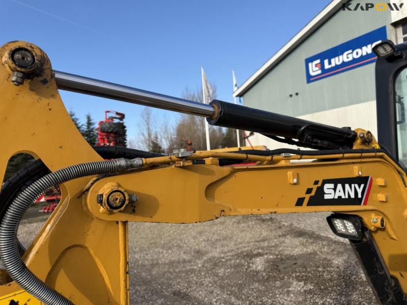 Sany SY18C mini excavator 21