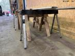 Sawhorses, spirit levels and planers 8