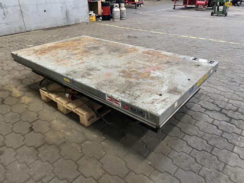 Scissor lift 3000kg 3