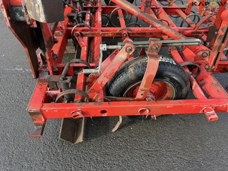Scan-Culti seedbed harrow 9