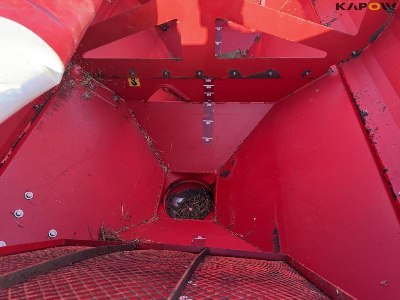 Scanagro BX Base fertilizer spreader 19