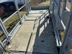 Scantruck crew basket and swivel joint 22