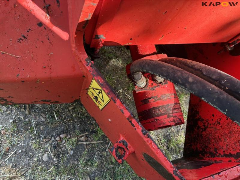 Schäffer 217 skid steer loader 14