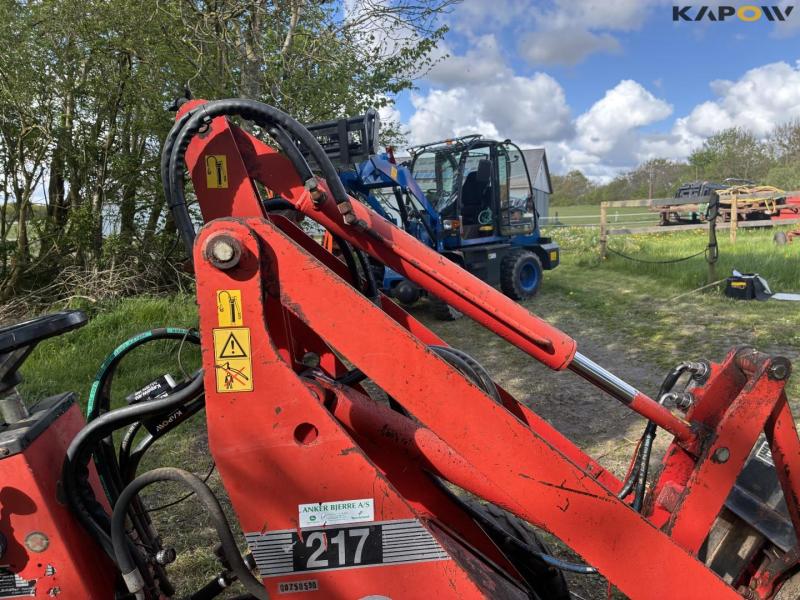 Schäffer 217 skid steer loader 22