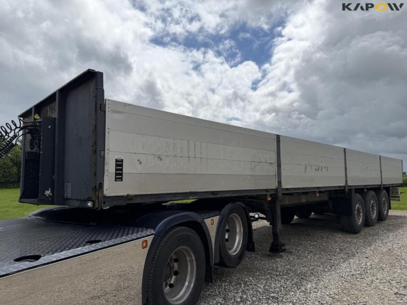 Schmitz cargobull trailer 1