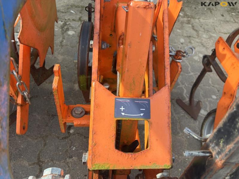Schmotzer adjustable KPPH 4X7 row cleaner 24