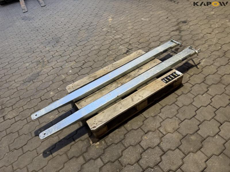 SEE pallet forks 7