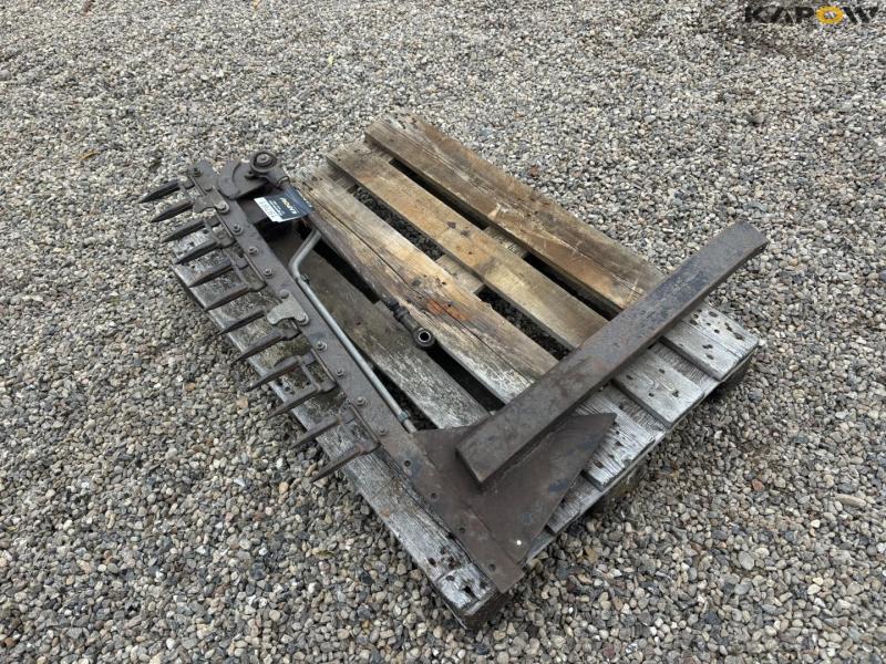 Side knife with oil 5