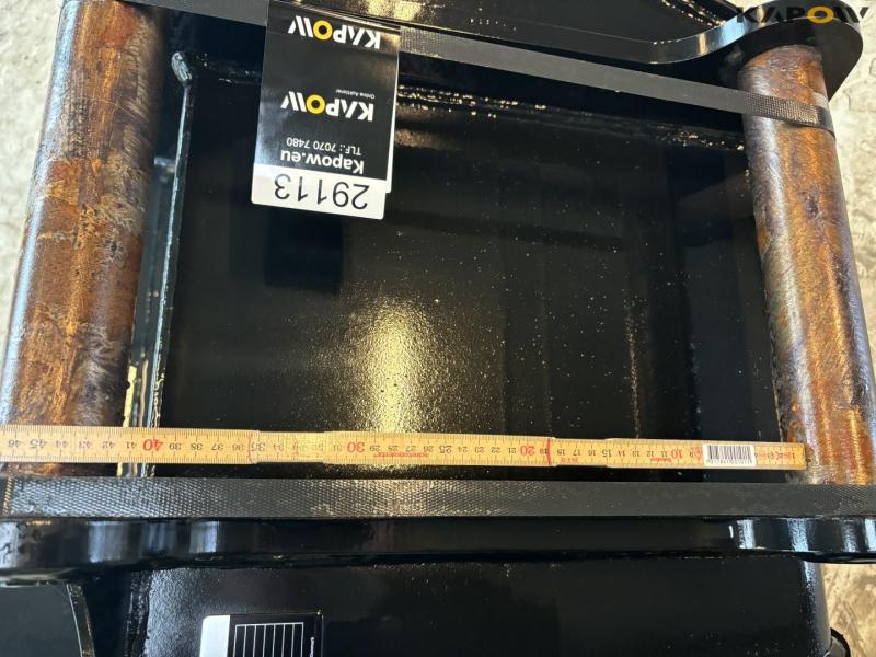 Sjørring bucket with S60 hitch 12