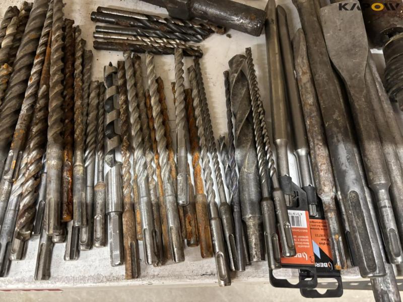 Cutting discs and drills 43