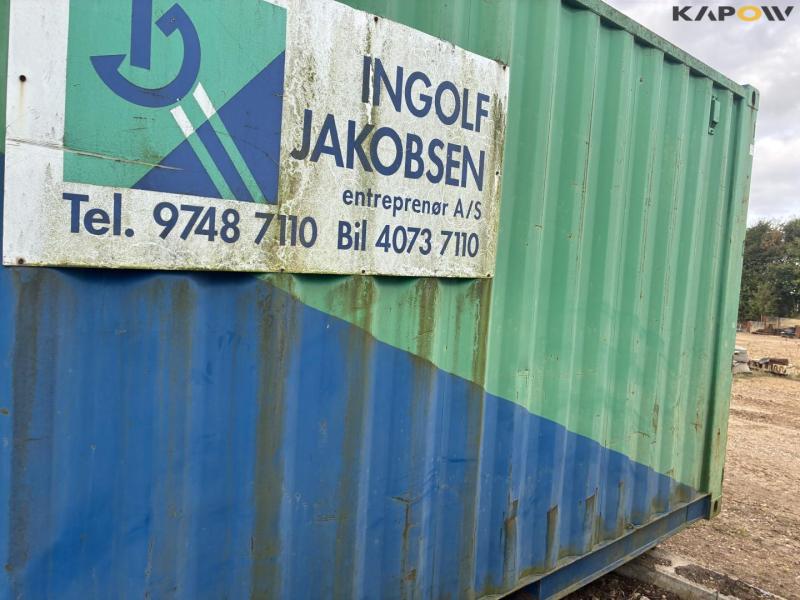 Shipping container - 20 feet 24