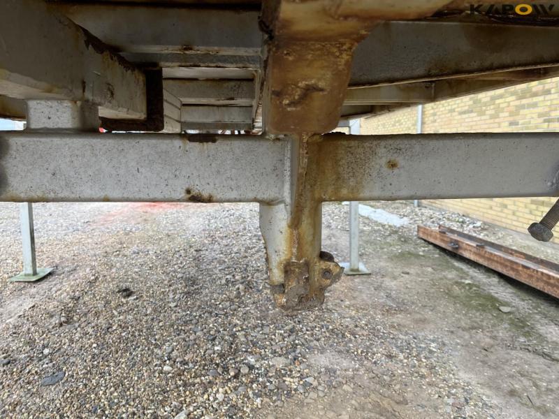 Swap body with tip cylinder 9