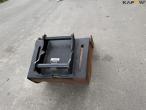 Bucket with Hydrema hitch 6