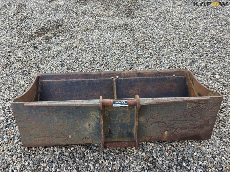 Shovel with s40 hitch 8