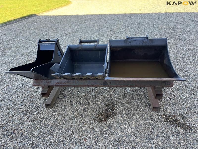 Buckets with Hydrema hitch 6