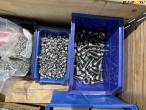 Screws, bolts and nuts, etc. 19