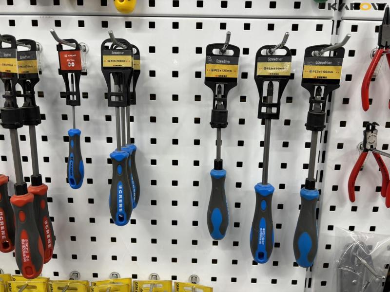 Screwdrivers, hammers, battery chargers and miscellaneous 5