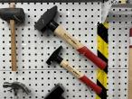 Screwdrivers, hammers, battery chargers and miscellaneous 31