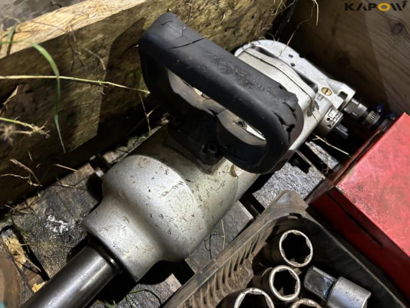 Impact wrench + torque wrench 18