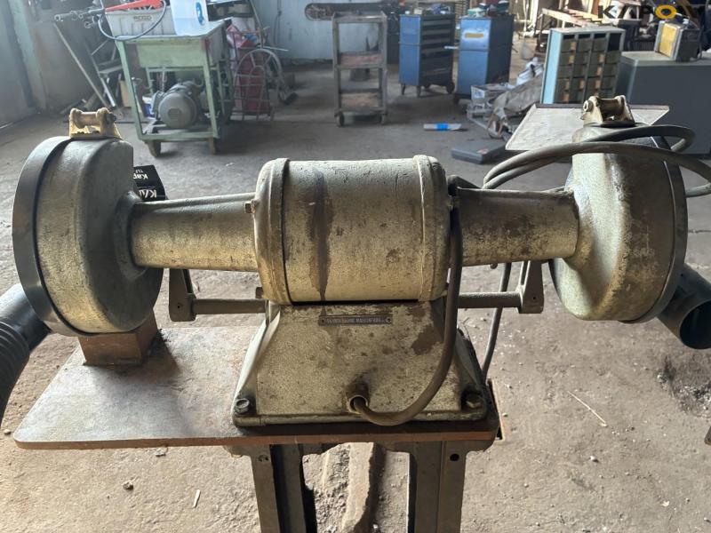 Sharpening stone with strong base - 2 pcs. 12