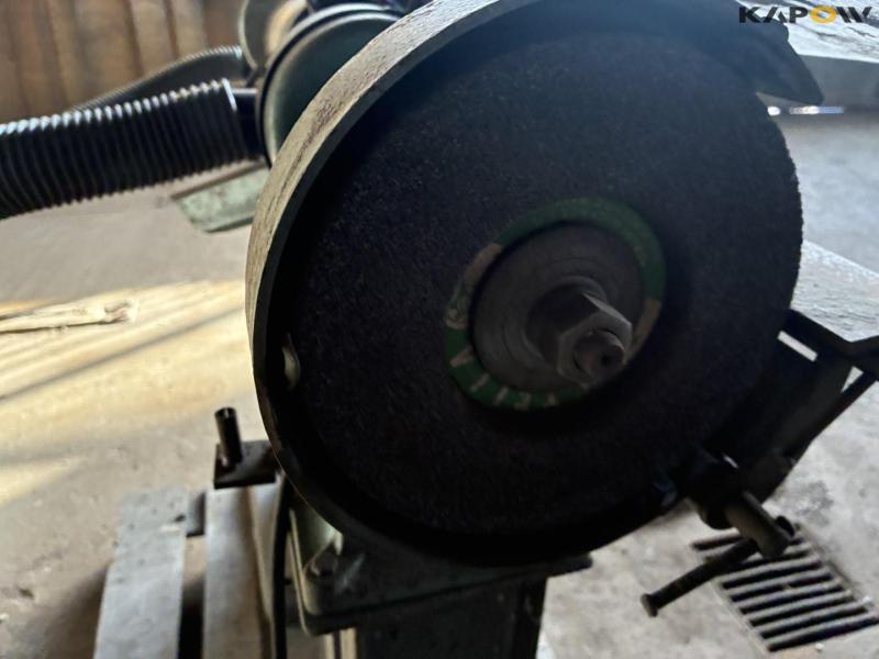 Sharpening stone with strong base - 2 pcs. 18