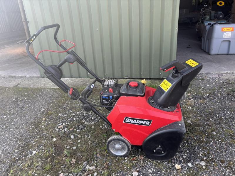 Snapper gasoline snowblower 4